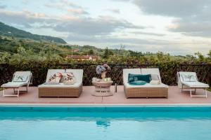 Villa Dana, 4 bedrooms 4 bathrooms Retreat Villa with Private Swimming Pool and SPA