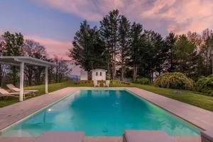 Grumo Farmhouse with Private Pool and View near Lucca - Gello