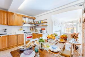 Casa La Guardia, a Classic 3 bedrooms