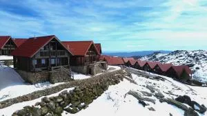 Chalé de Montanha com sons de rio - Cortes do Meio