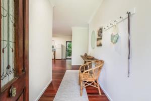 Merindah - Four-Bedroom Modern Pet-Friendly Home in Central Agnes Water