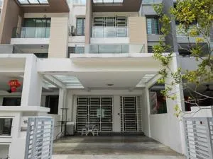 162 Home4Stay Deluxe Big 3story 6Rooms 20pax Wedding USM Arena Bridge - Georgetown