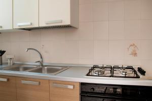 Villa Almandia, Capitolo, Monopoli