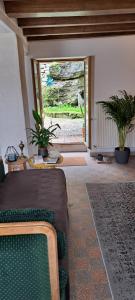 Maisons de vacances Ferme du 17eme siecle et jardin : photos des chambres