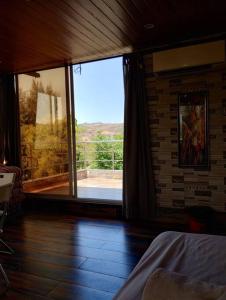 Misty Palace Luxury Villa by Natura Stays