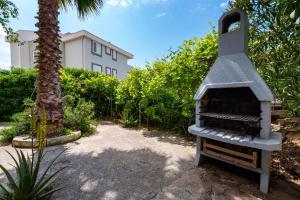 BBQ Holly Garden Novalja