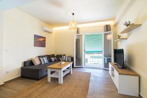 The Cozy Nook by Corfuescapes