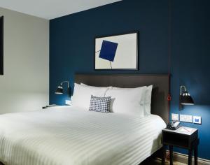 Accessible Studio Suite room in Residence Inn by Marriott London Bridge