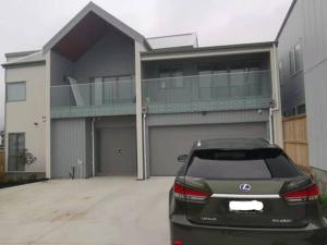Auckland sweet home