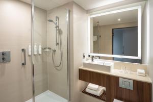 Twin Room room in Courtyard by Marriott Edinburgh