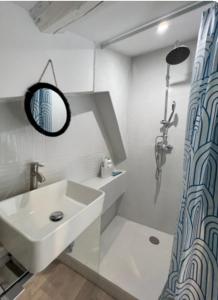 Duplex a 2 pas de la vielle ville d Avignon