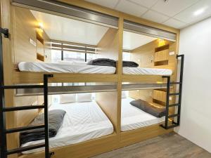 Hanoi Capsule Station Hostel