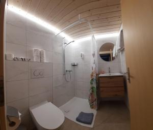Deluxe Double Room room in Gasthof Engelberg