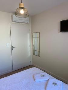 Hotels Hotel Des Docks : photos des chambres