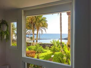 Beachfront Arguinegin by Canary deluxe