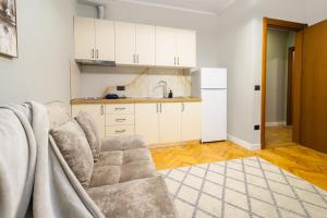 Central Cane Apartment 2