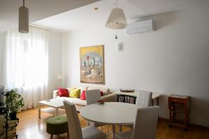 Piazza Roma Apartment