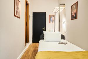 Single Room room in Hotel Lombardi