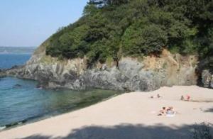 Tente 2 places installée sur emplacement commun