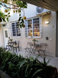 Alexandros Apartment B