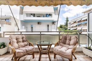 Live like an Athenian!