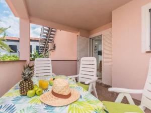 Große Wohnung in Klimno mit Garten, Grill und Terrasse 