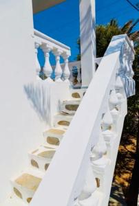 Serenity House Ornos