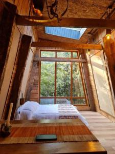 tierra de volcanes, cabaña