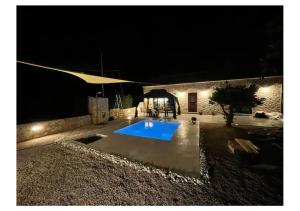 The 10k Stones Villa