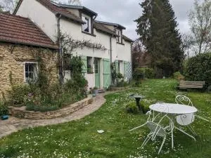 Les Chaises - 朗布依埃