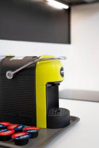 CityU Grazioli 27 Appartamento Trento Città - 2 stanze con 2 parcheggi privati gratuiti