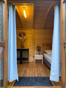 Campings Camping-Chalets La Faviere : photos des chambres