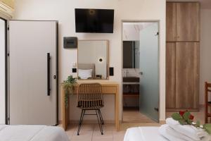 Santos Apartments & Studios