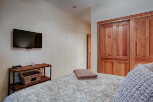 One Breckenridge Place 15 by Great Western Lodging