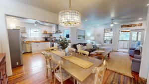 16 6th Avenue by Tybee Vacation Rentals - 4hvězdičkové hotely ve městě Tybee Island