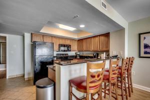 Bay View Resort 1005