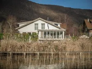 Venez Chez Vous Villa Aux Premières Loges - Quintal