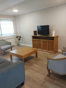 La casa de techo turquesa