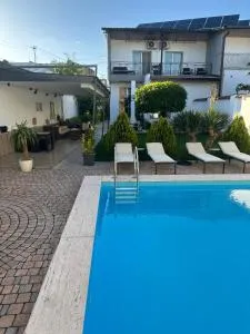 Garden Lounge Hotel - Verkhniy Agbash