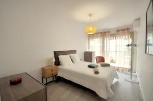 Charmant 2 Pièces au calme - Garavan