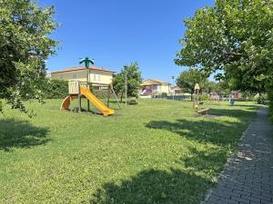 178 - Trilocale a Marcelli a soli 200 mt dal mare, ben arredato e climatizzato - SPIAGGIA INCLUSA