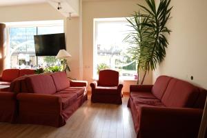 Family Room with Shared Bathroom room in House Budkovič