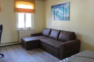 Garden Eden - 柏林附近贝尔瑙 Garden Eden - 柏林附近贝尔瑙