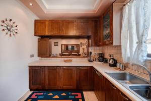 Perfect House in Spata