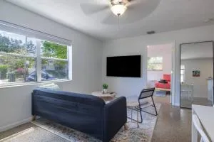 Cozy 2bed 1 Bath 5 min to Las Olas W/free parking! - Лодерхилл