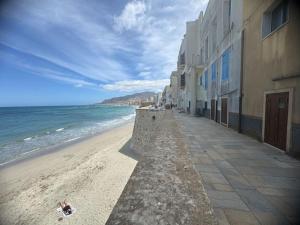 Lato Nord il Rosso vicino al mare