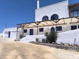 Kampanelia Village Suites