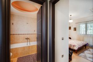 Perfect House in Spata