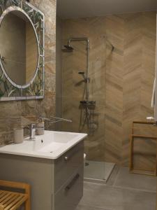 Green Park Resort - Widokowy D14 z dostępem do Basenu, Sauny, Jacuzzi i prywatnej komórki na rowery