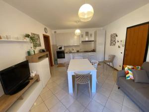 Da Patrizia Andora fraz Molino Nuovo